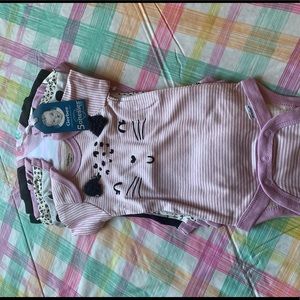 Ferber Onesies 3-6 moth 5 pieces